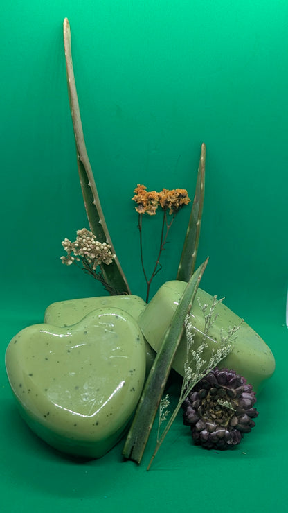 Jabón Artesanal de Té Matcha y Aloe Vera